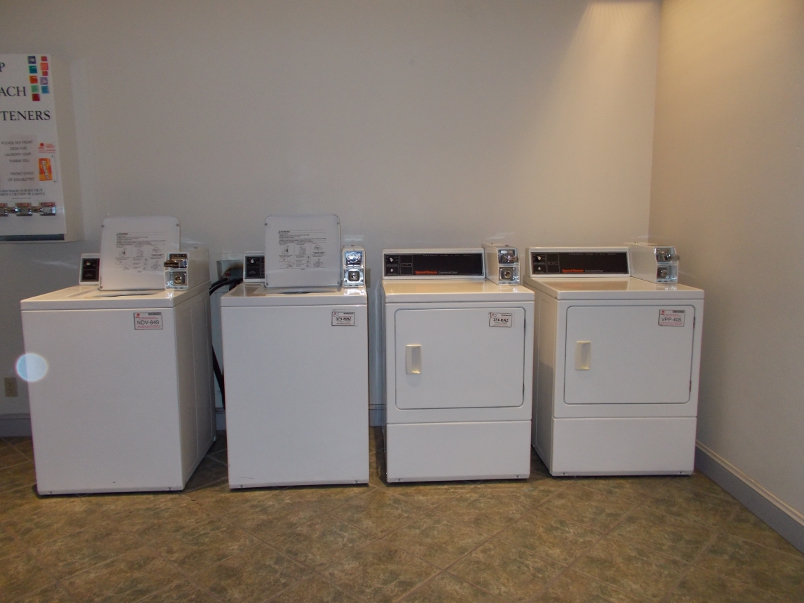DoubleTree Laundry Room
