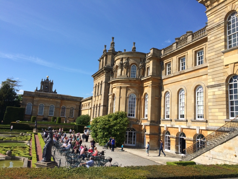 Outdoor Cafe at Blenheim Palace