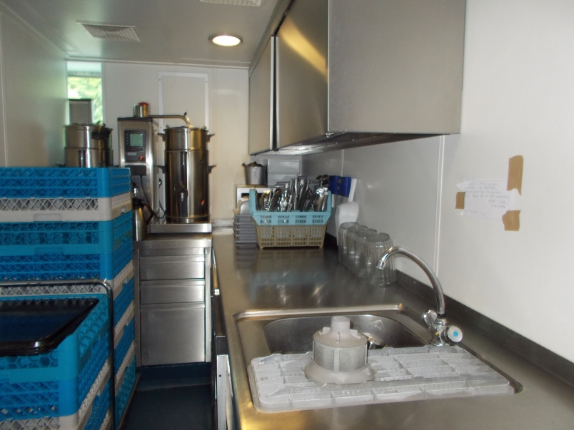 Spotless Compact Kitchen Artistry II