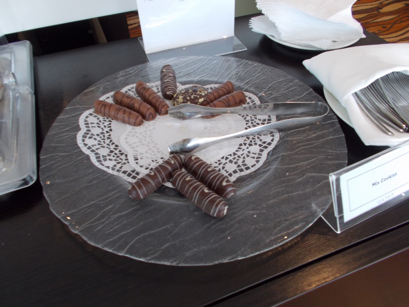 Too Full for Cake and Sandwiches at Afternoon Tea - Opt for Cookies!