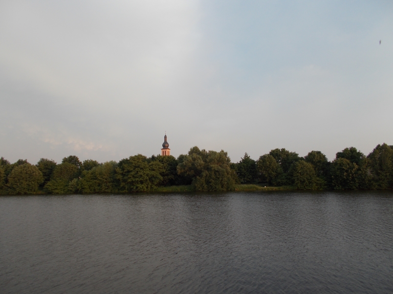 Dusk on the Main River
