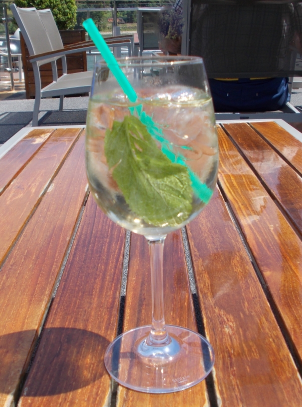 Virgin Mojito on the Rhine