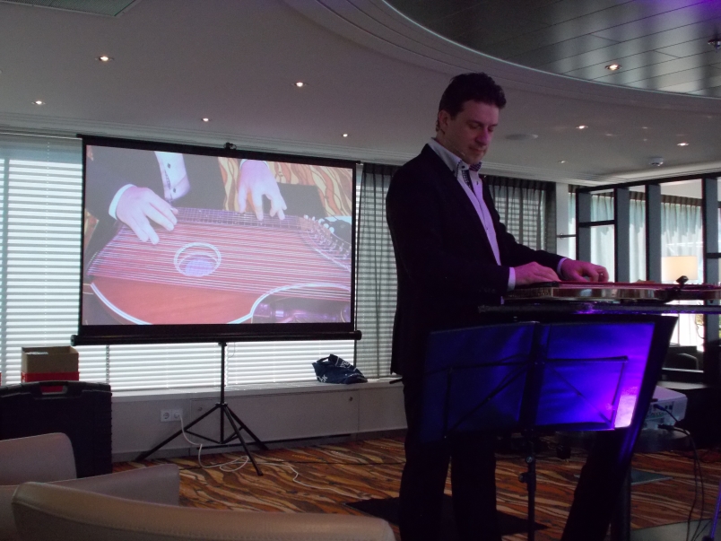 Zither Concert with Tomy Tomerson