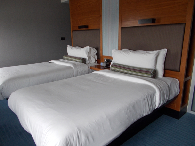 Bedroom Aloft London Excel