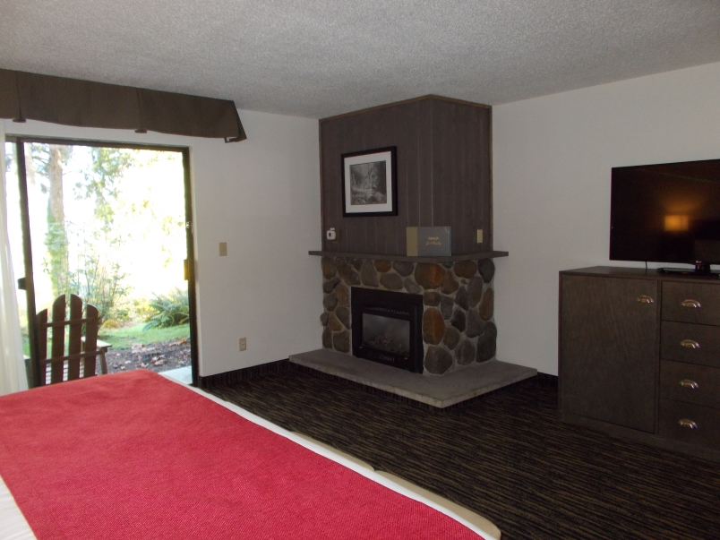 Fireside Room Lake Quinault Lodge