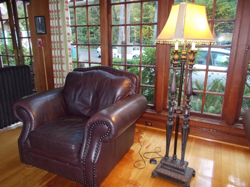 Lake Quinault Lodge Seating