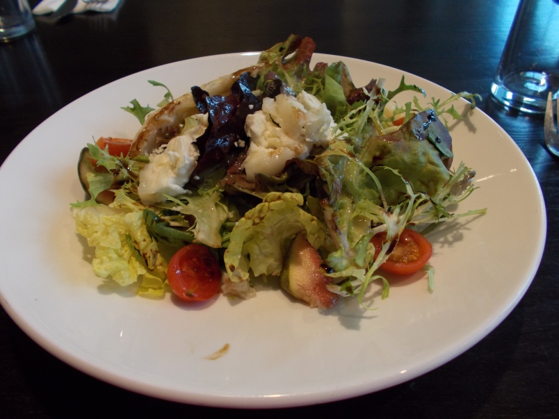 Lunch Salad at FEDE in the Aloft