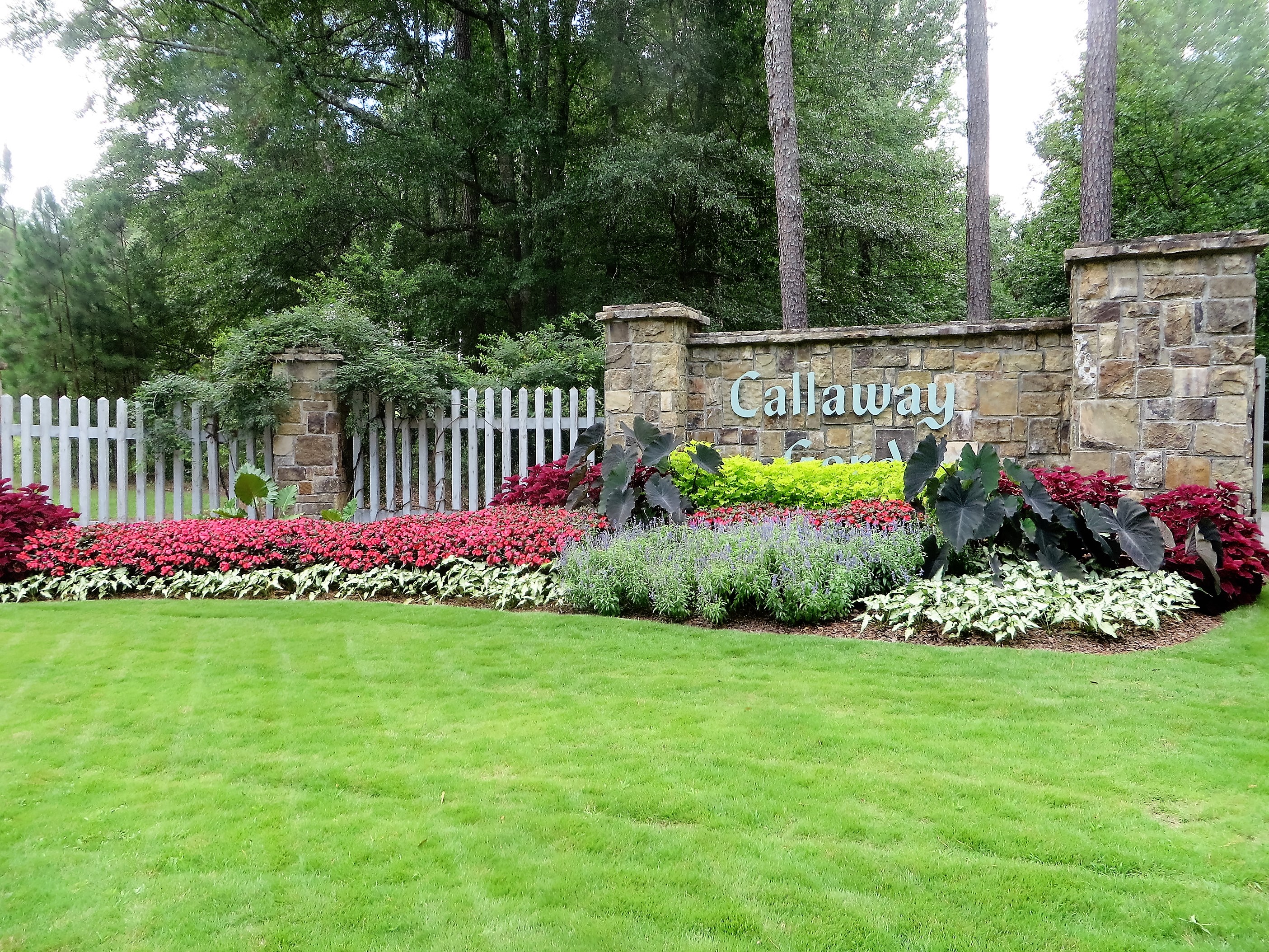 Gardens Restaurant main Entrance to Callaway Gardens
