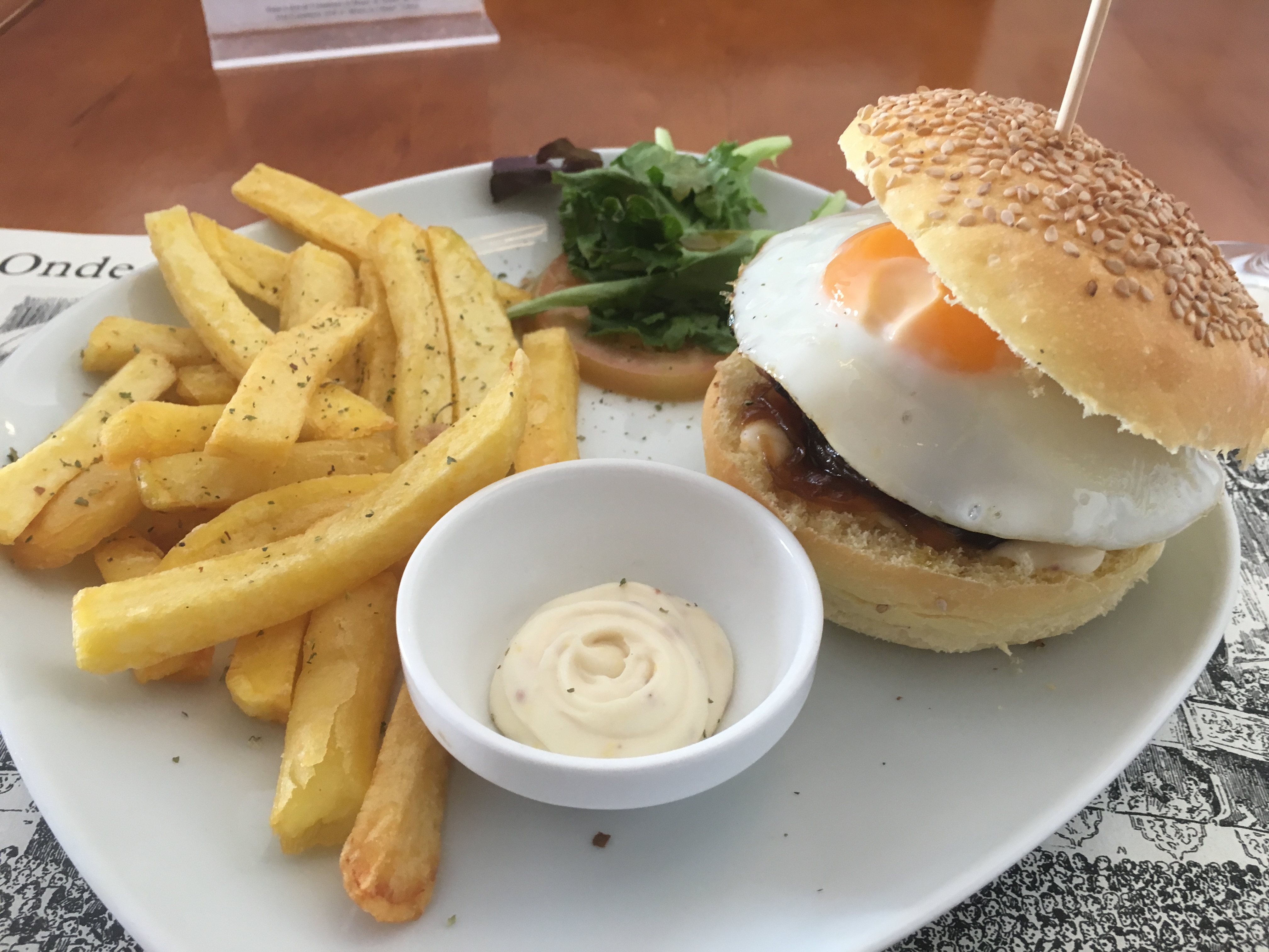 Portuguese Burger Os Bordellos