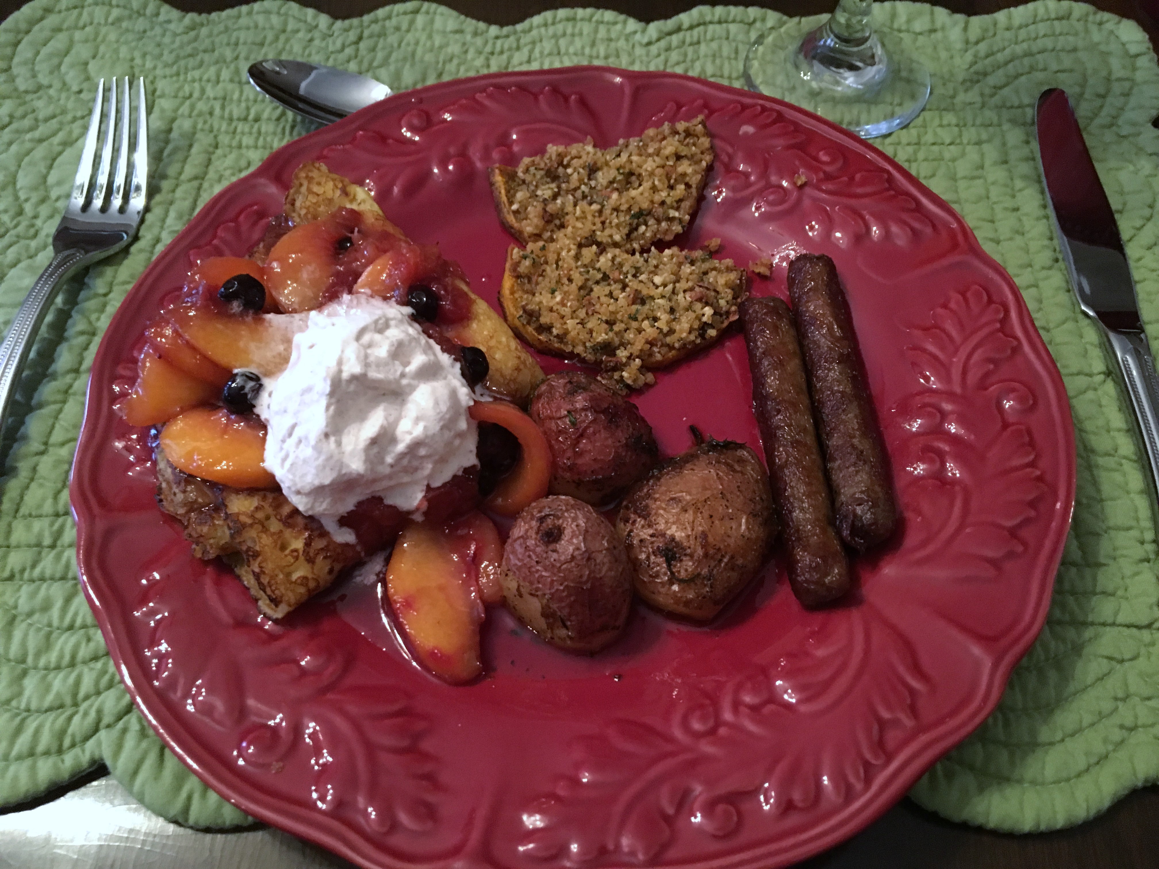 Breakfast at Heart & Soul Bed and Breakfast - Fresh Blueberry and Peach Pancakes