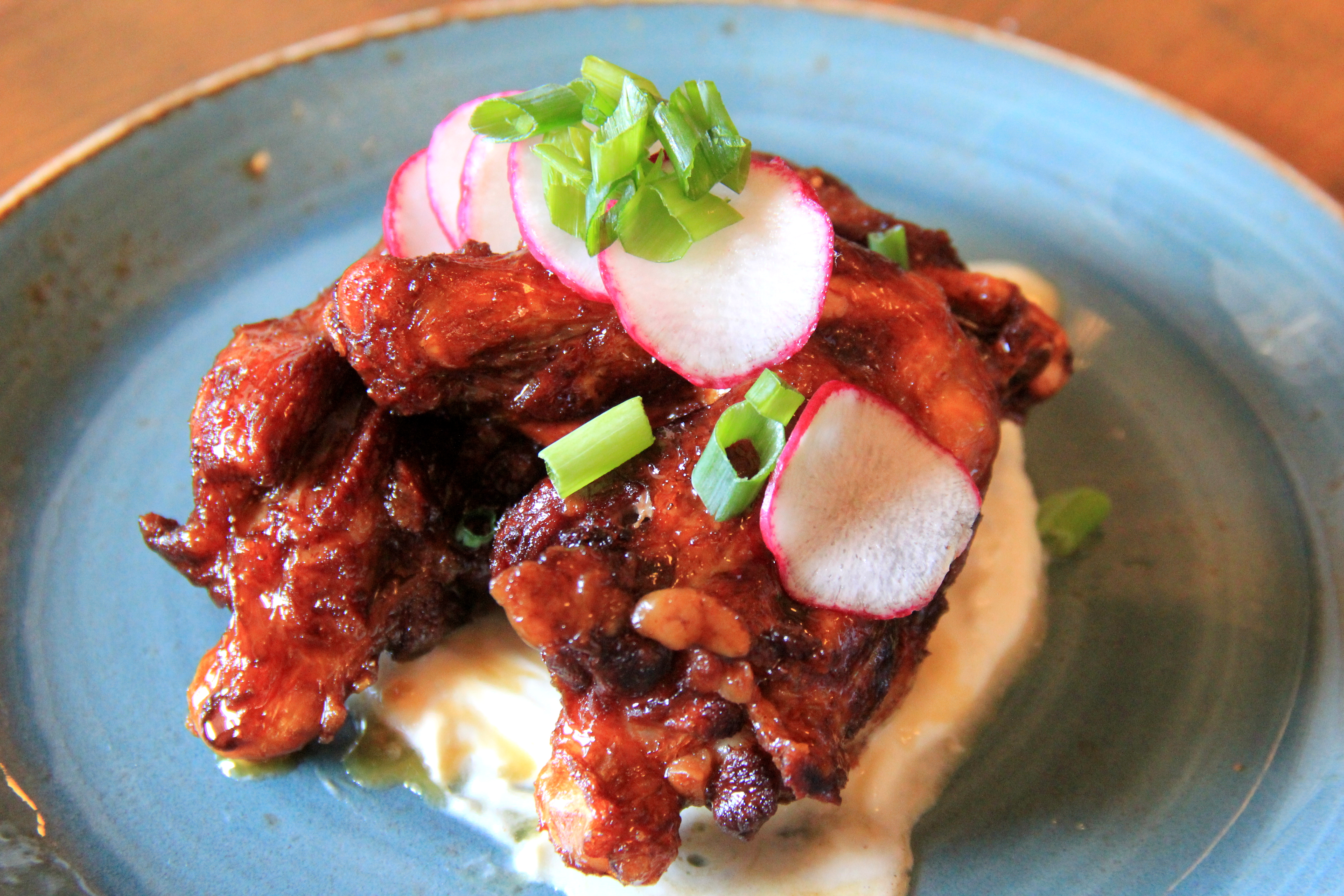 New Orleans Grand Isle's Alligator Wings
