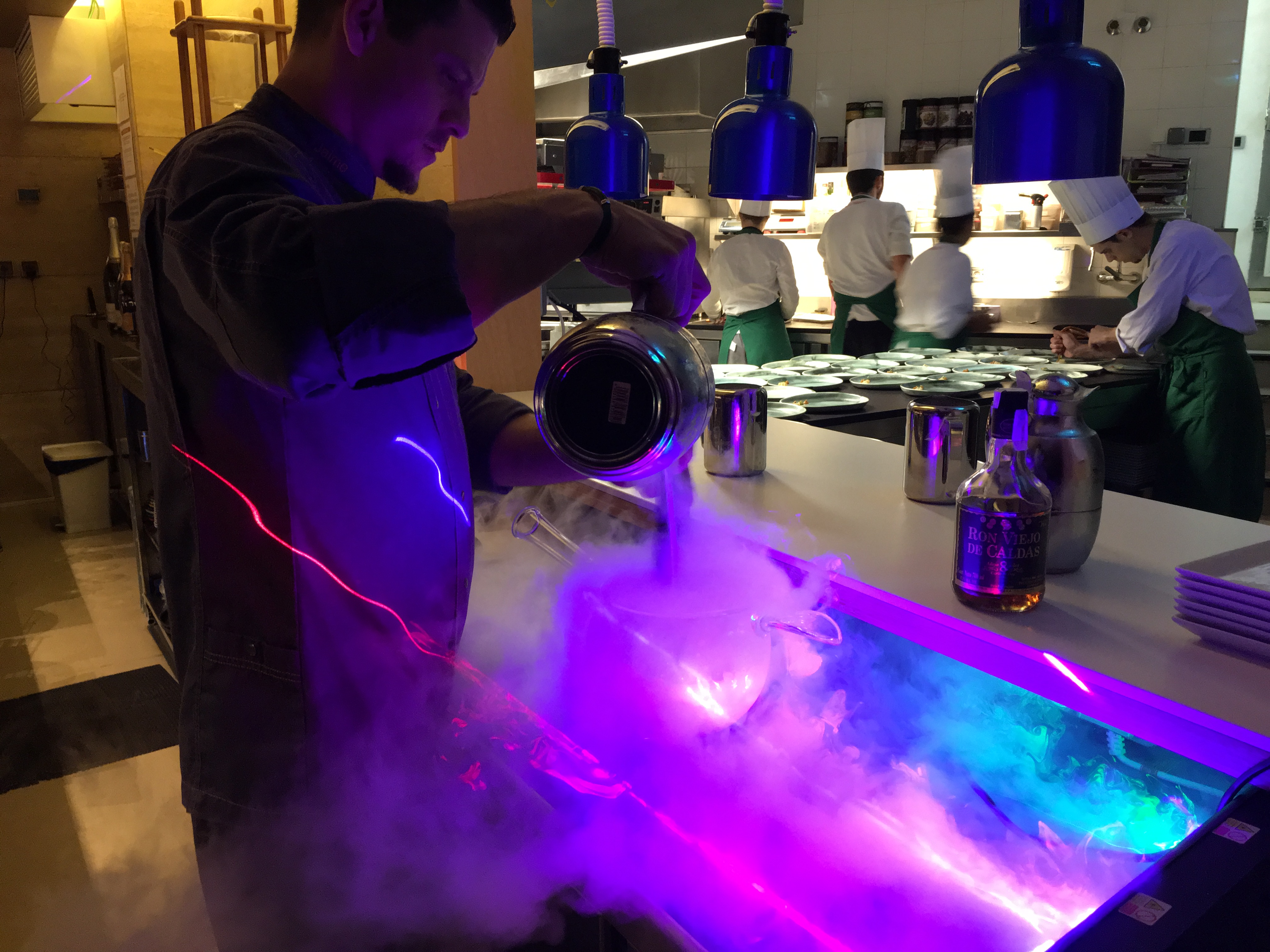Spoonik in Barcelona teases all of your senses - not just taste