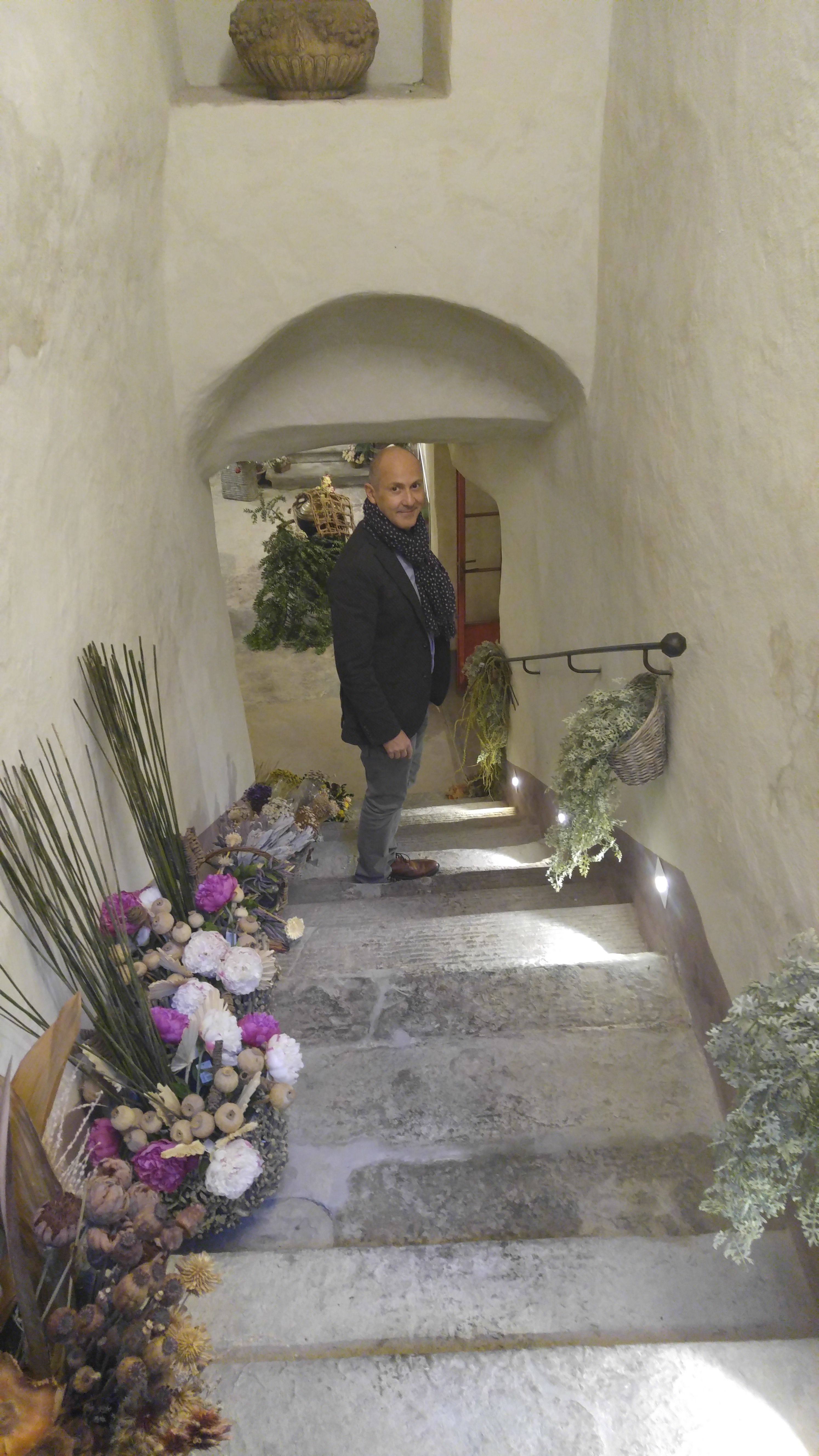 Man on Stairway Aquaflor Firenze