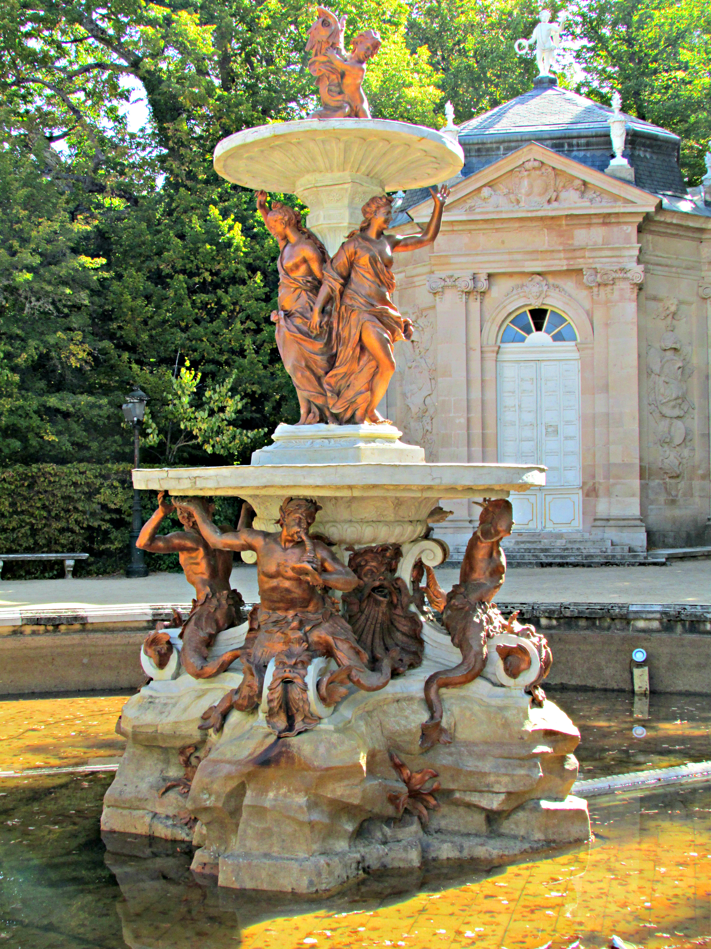 Fountain of the 3 graces marble summer house La Granja