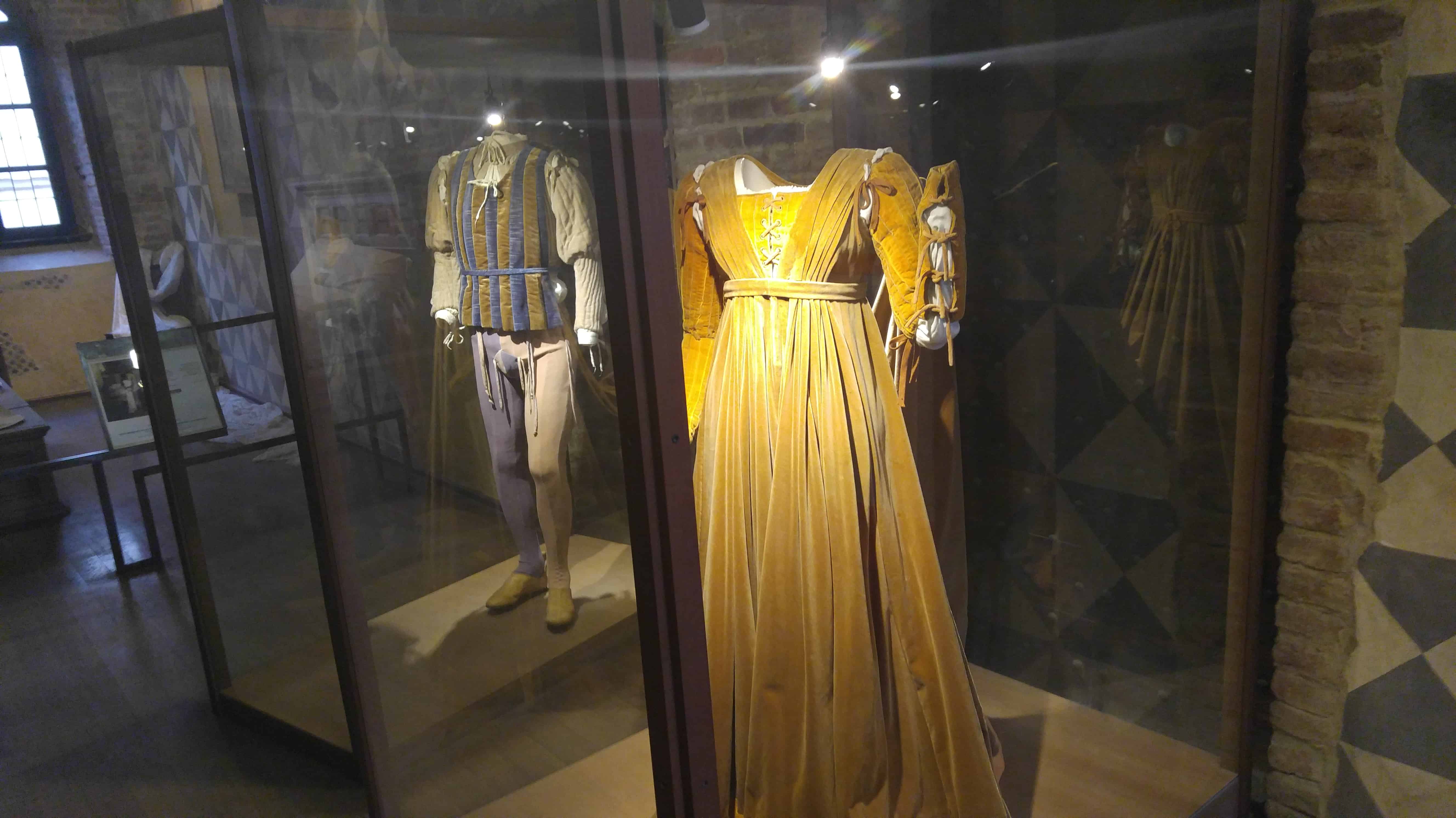 Letters to Juliet Movie Costumes