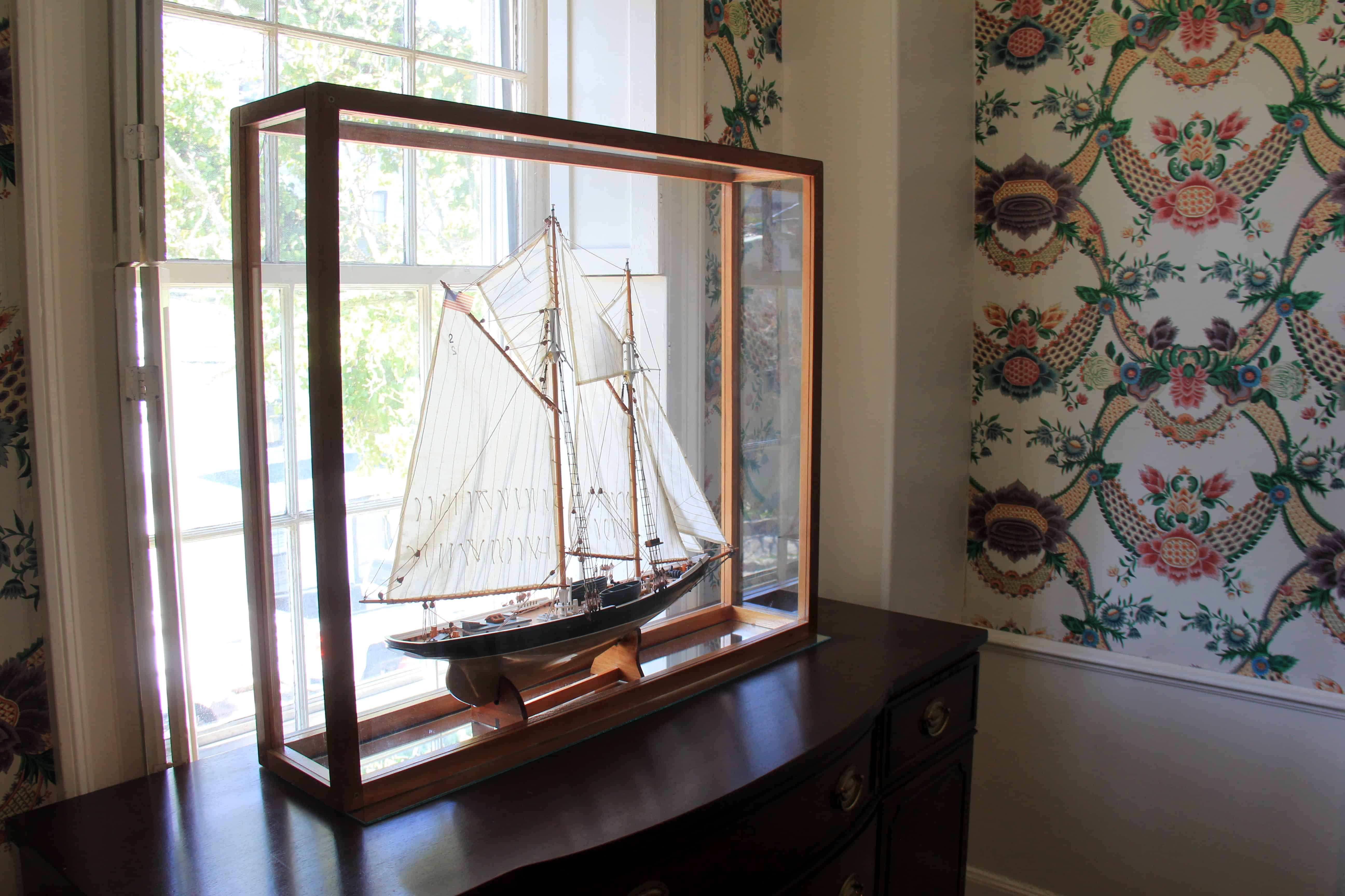 Model Sailboat Harbor Light Inn Marblehead