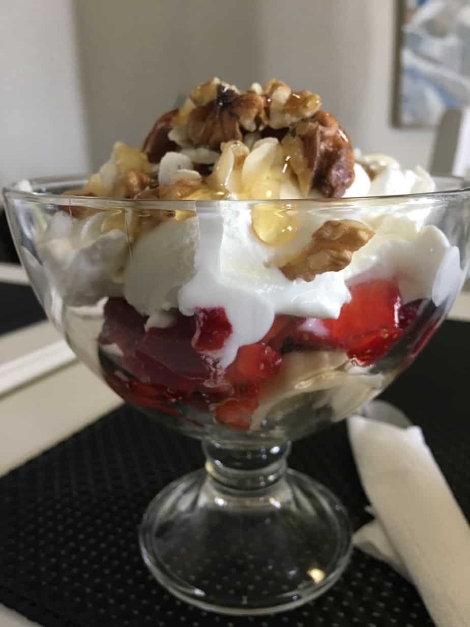 Vitrin Cafe Creperie Greek Yoghurt