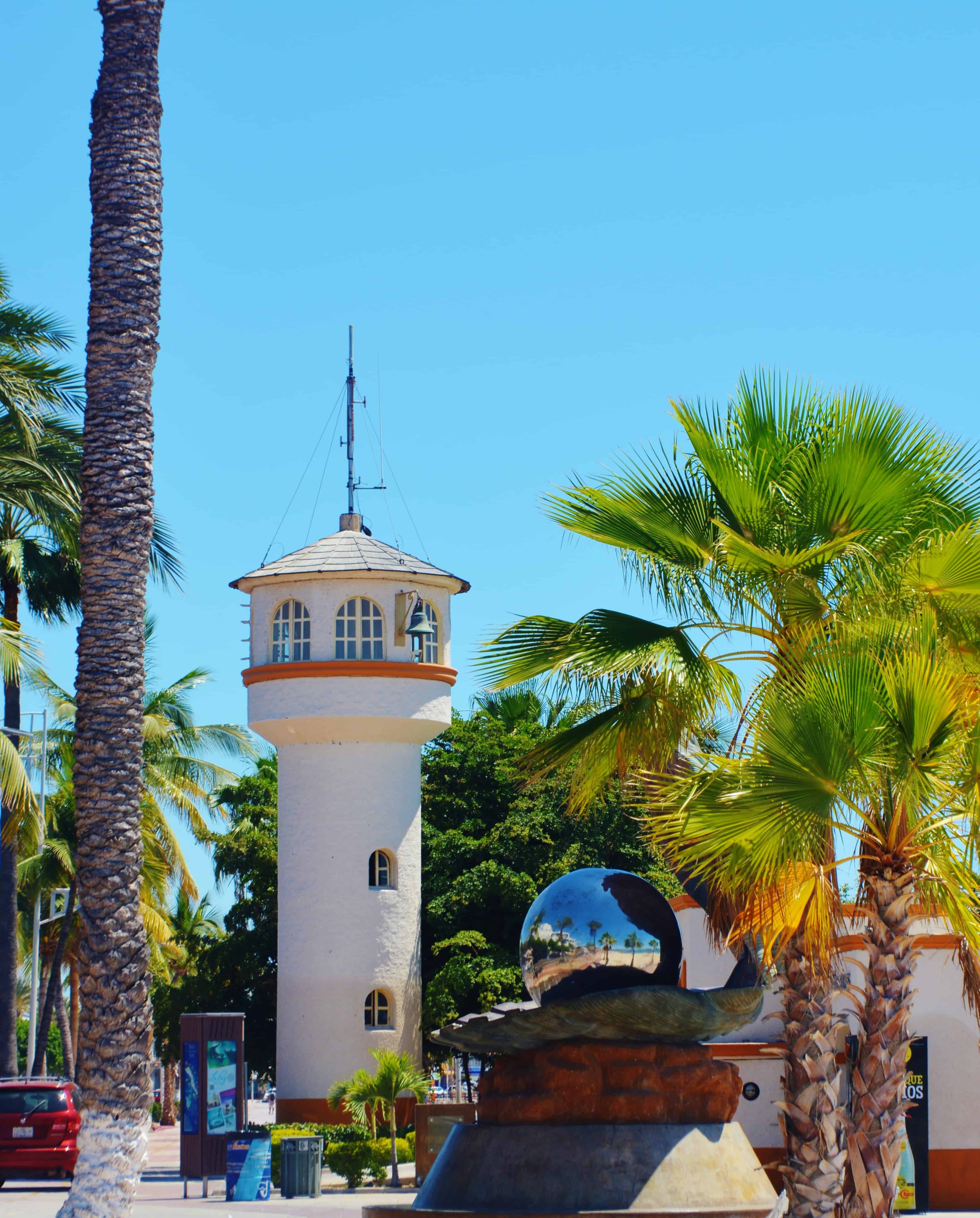 Lighthouse on the Malecon La Paz