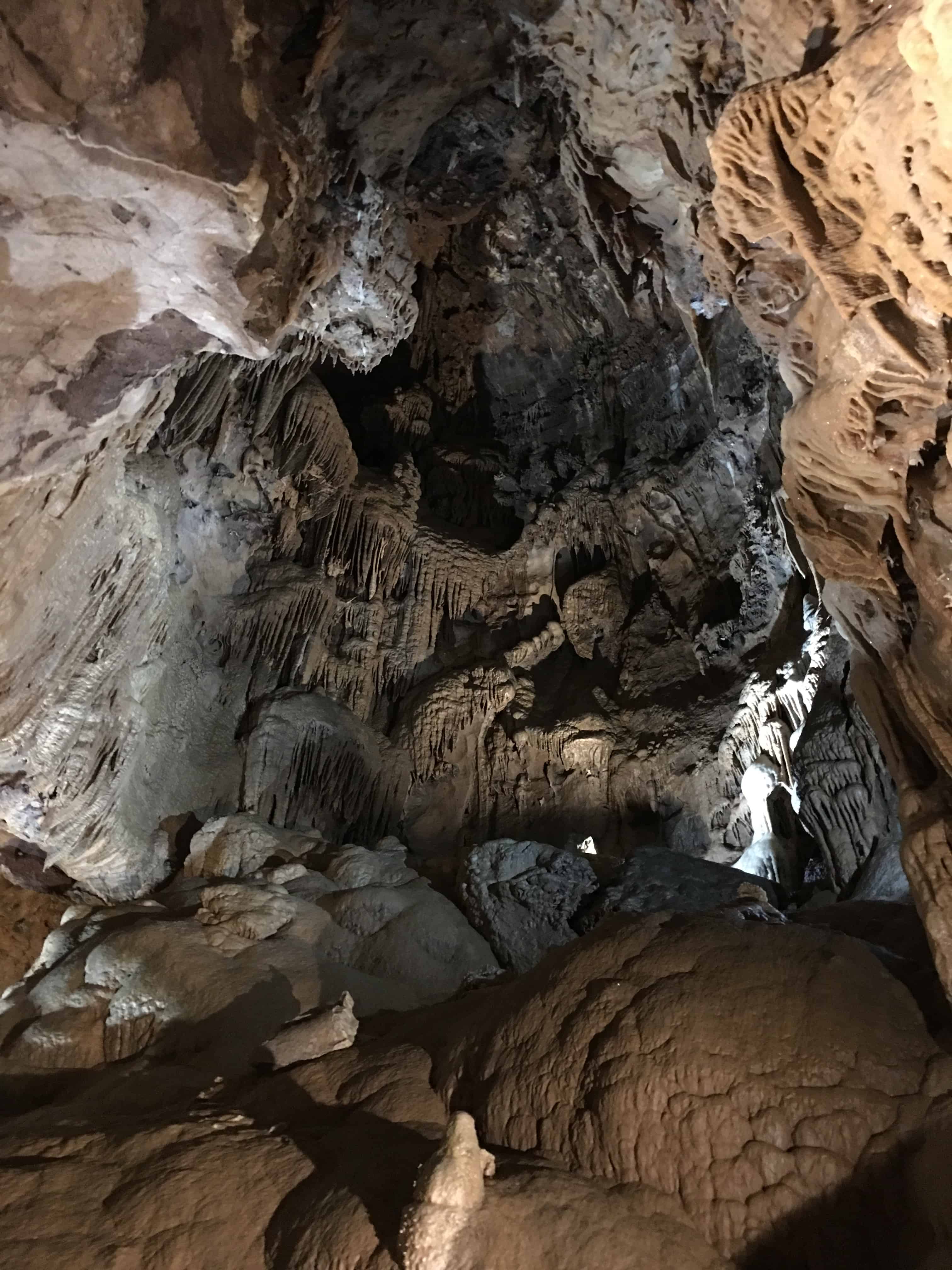 Shasta Caverns