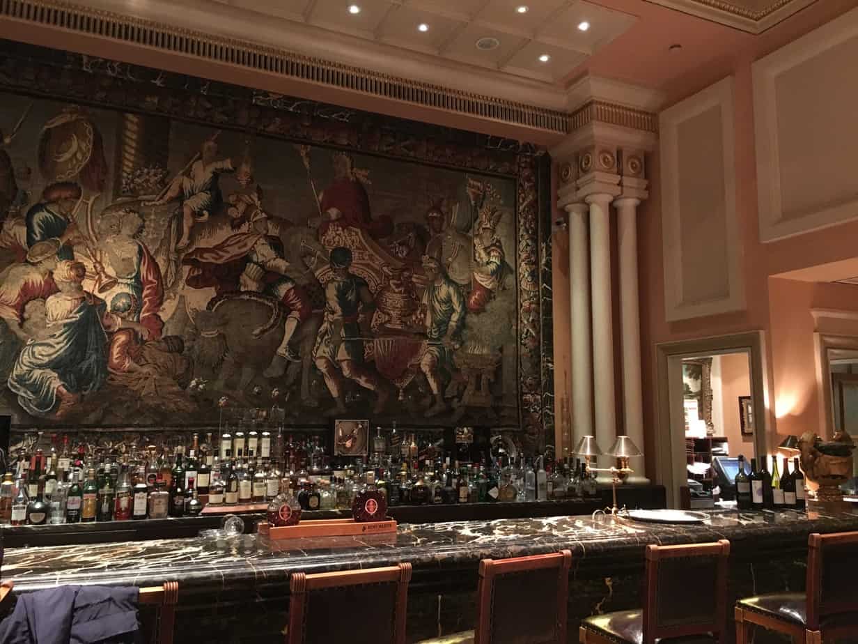 Hotel Grande Bretagne Winter Garden Bar