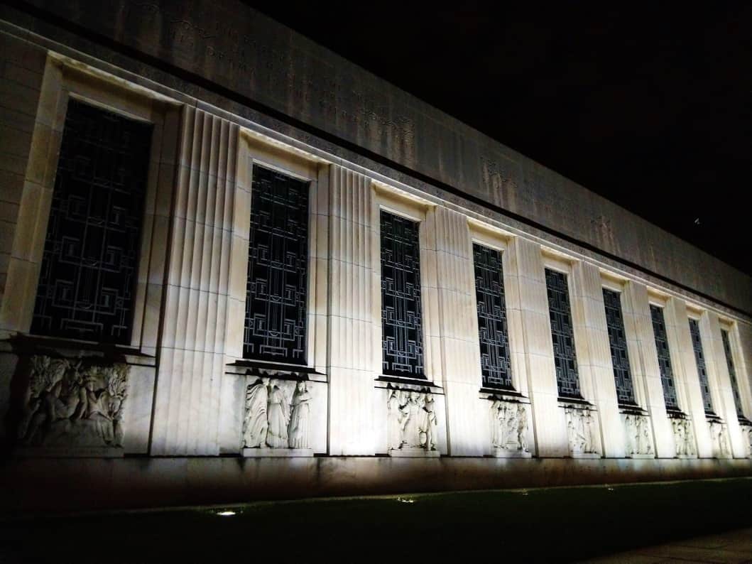 Folger Shakespeare Library
