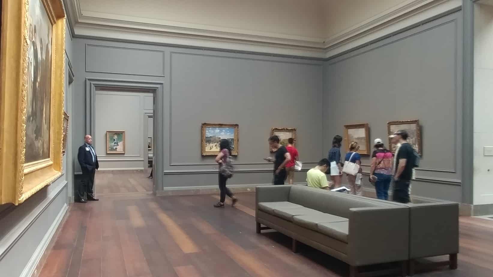 National Gallery Empty Gallery
