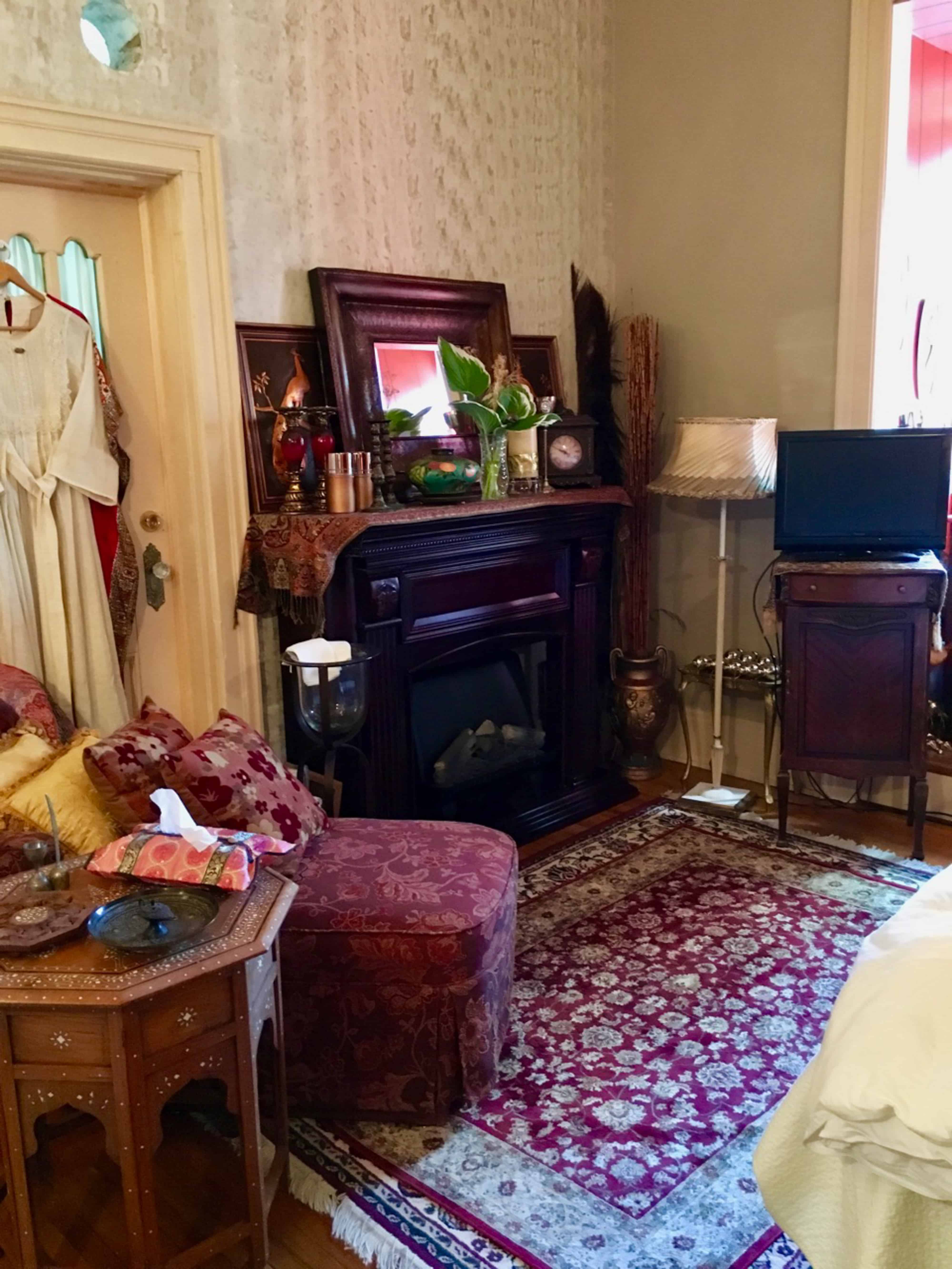 Sitting Area Sepoy Suite Sommerville Court