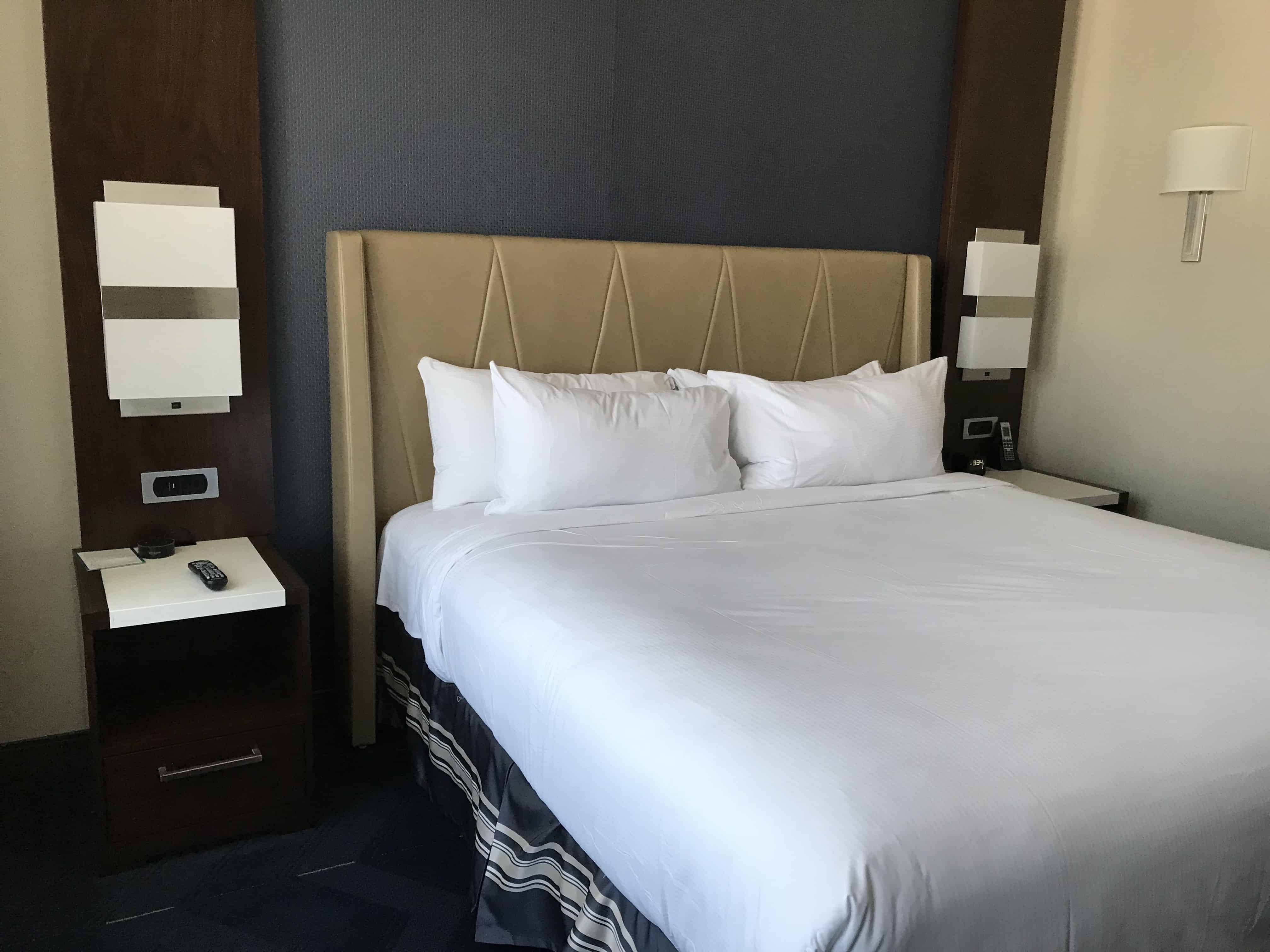 Bedroom Note Echo