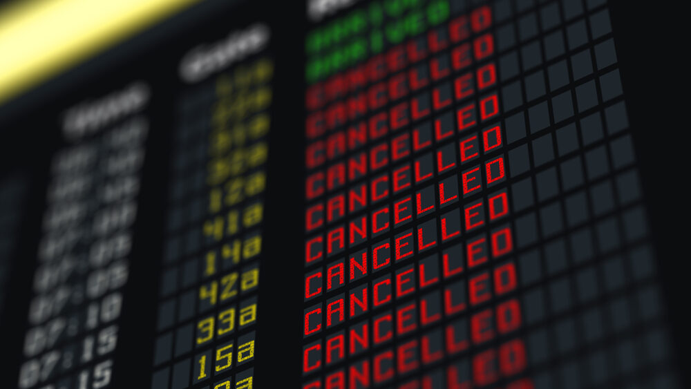 CrowdStrike Outage Forces Cancellation of Over 2,000 Flights