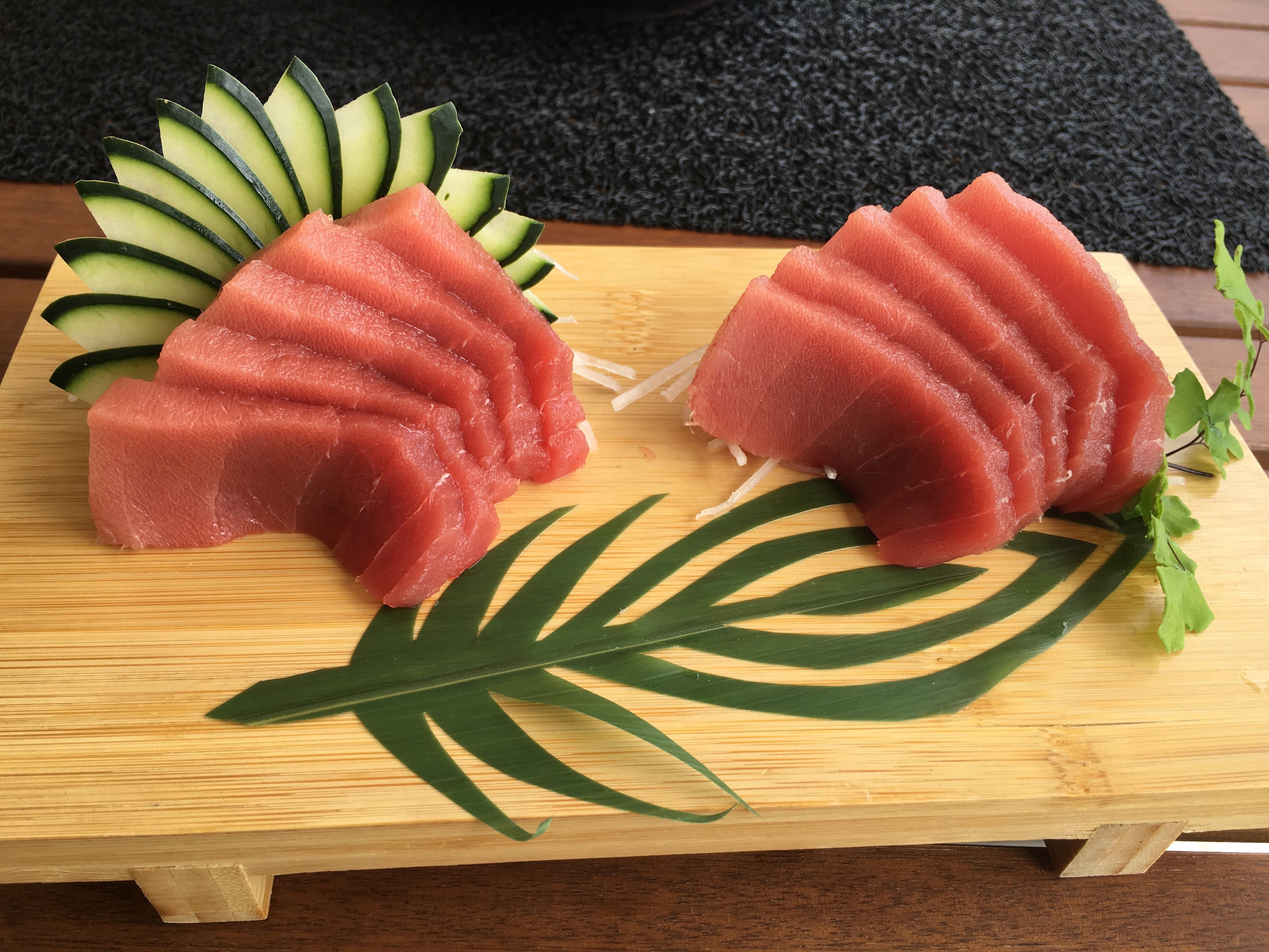 Fresh Tuna Coral a Sushi Concept