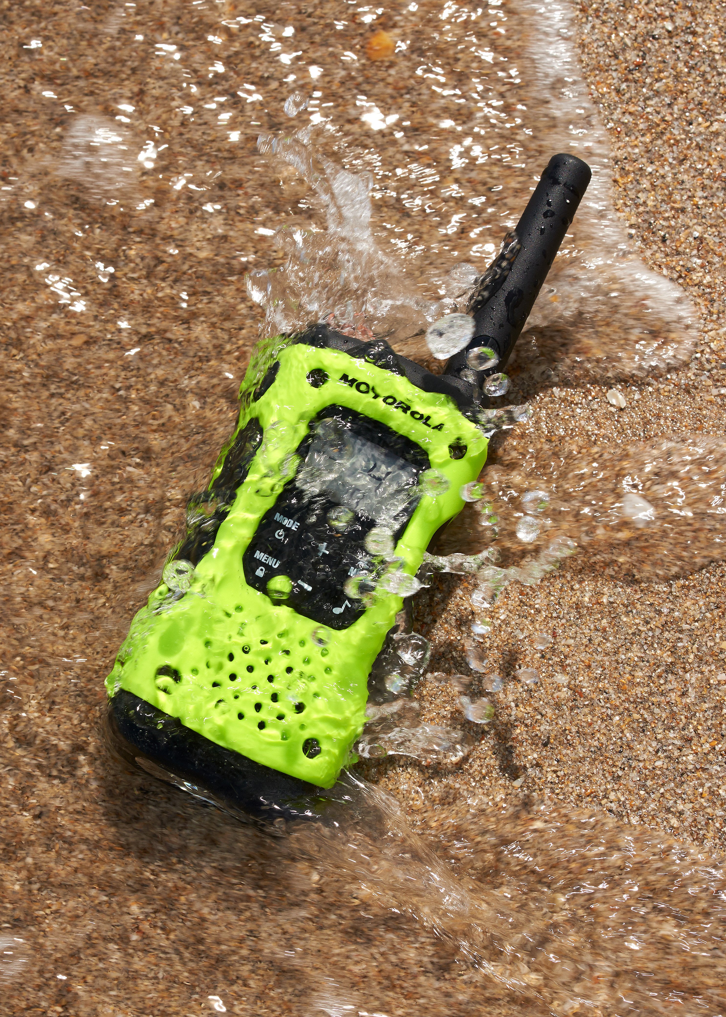 Motorola Solutions Talkabout T605 H2O Two Way Radios