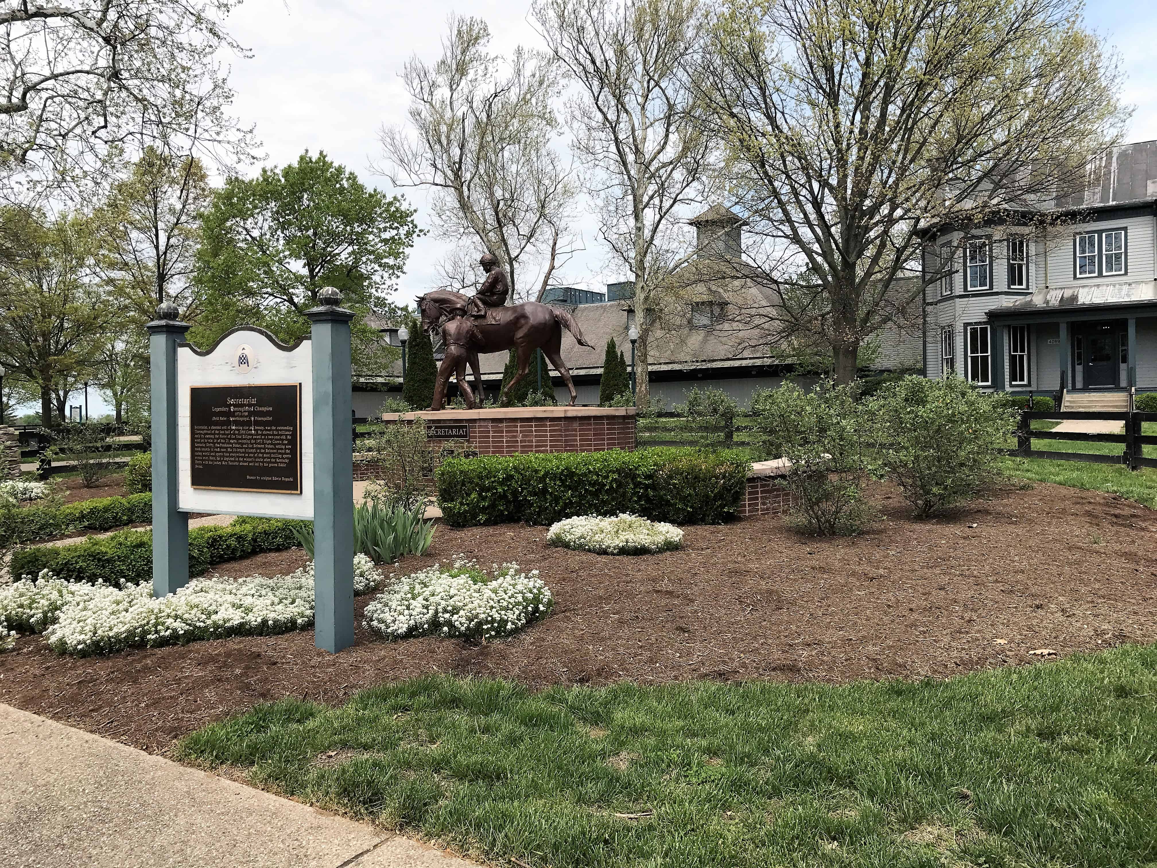 Secretariat statue at the Kentucky Horse Park